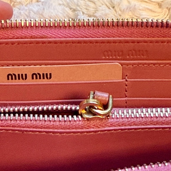 MIU MIU Pink Bubblegum Continental Soft Croc Italian Leather Long Zipper Wallet - Picture 8 of 12